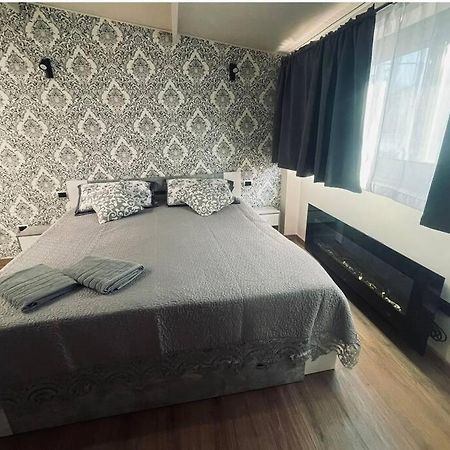 Suites Grey In Centro Randazzo Exteriér fotografie