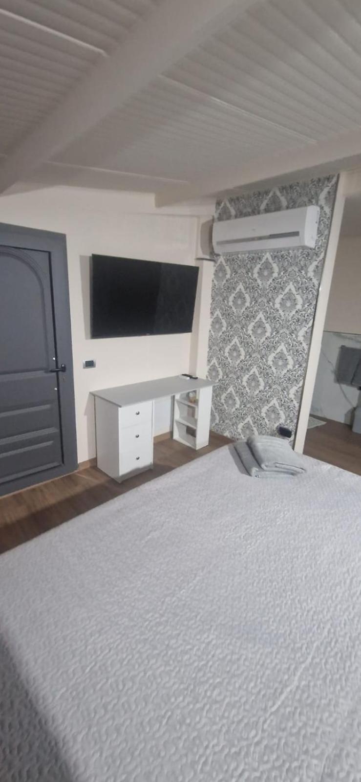 Suites Grey In Centro Randazzo Exteriér fotografie