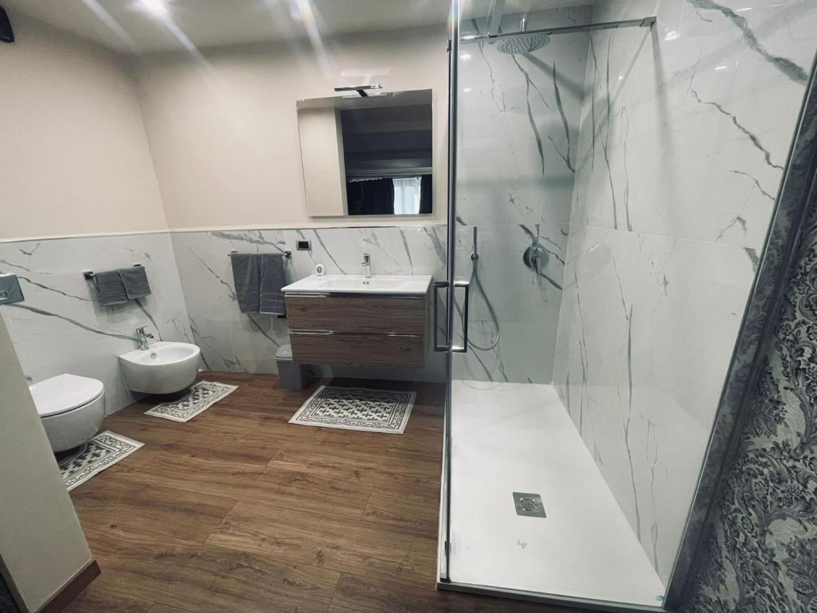 Suites Grey In Centro Randazzo Exteriér fotografie